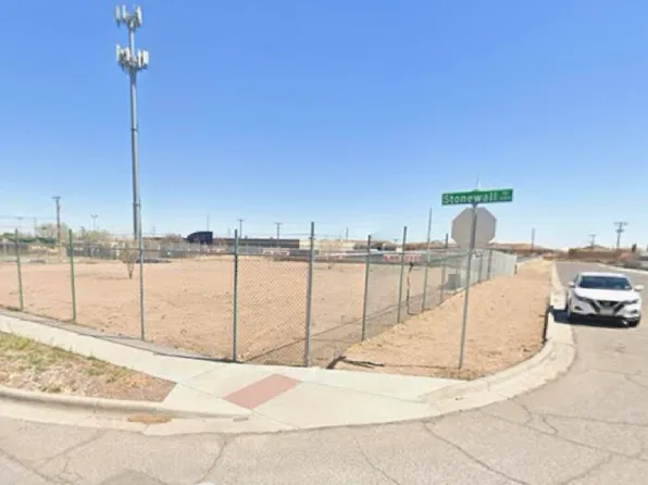 9400 Stonewall Rd, El Paso, TX 79924