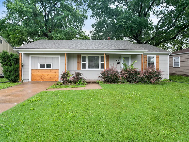 9008 E Gregory Blvd — Photo 11
