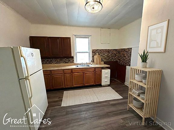 3rd image of 3013 Roosevelt St #3013