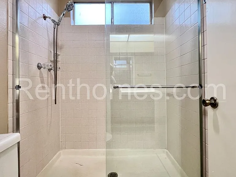 10594 Dabney Dr — Photo 23