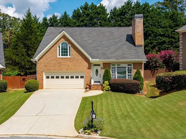 3928 Thawley Ct, Tucker, GA 30084