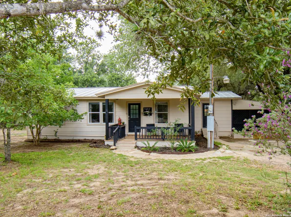 22926 Skila Dr, Elmendorf, TX 78112