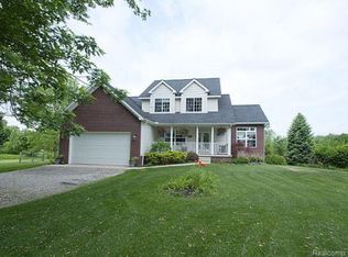 19124 Merriman Rd, Romulus, MI 48174