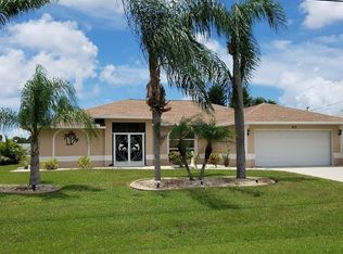 95 Sportsman Rd, Rotonda West, FL 33947