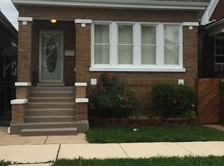 6543 S Whipple St, Chicago, IL 60629