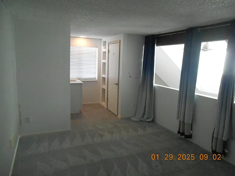 2924 Ross Dr #H17 — Photo 28