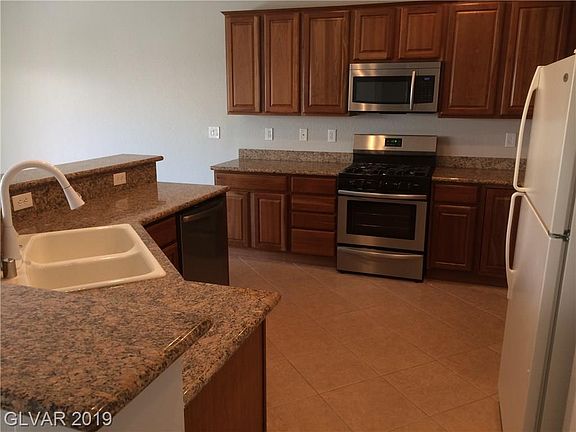 3rd image of 3113 Kookaburra Way