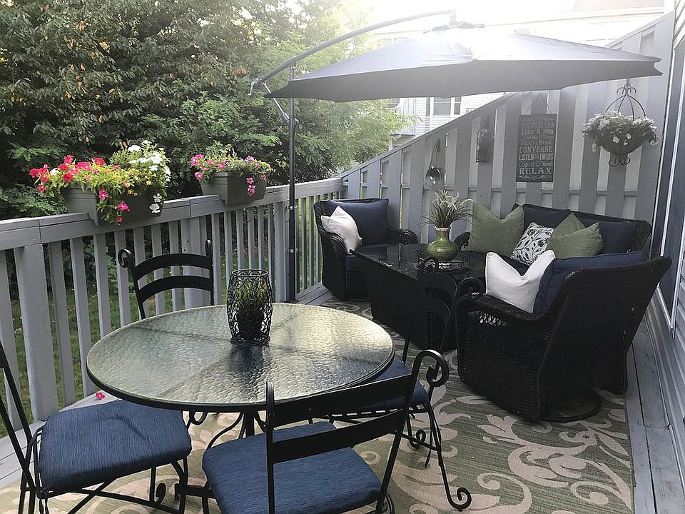 2nd image of 328 Shetland Dr