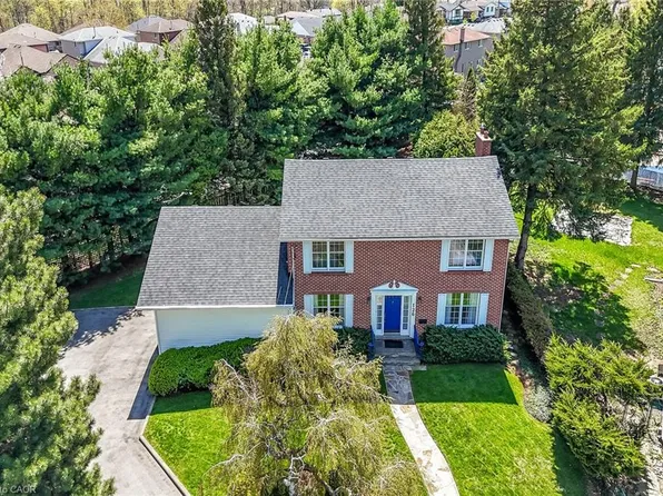 126 Forest Hill Cres, Hamilton, ON L8K 5V4