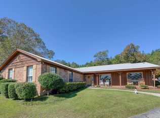 7634 Pineridge Dr, Meridian, MS 39305