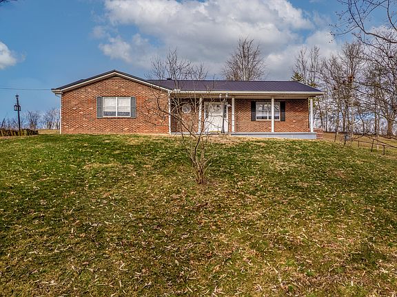 3rd image of 523 Cherry Grove Rd