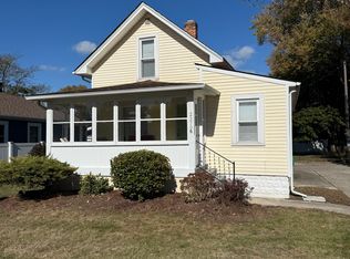 2270 Oxford Rd, Berkley, MI 48072