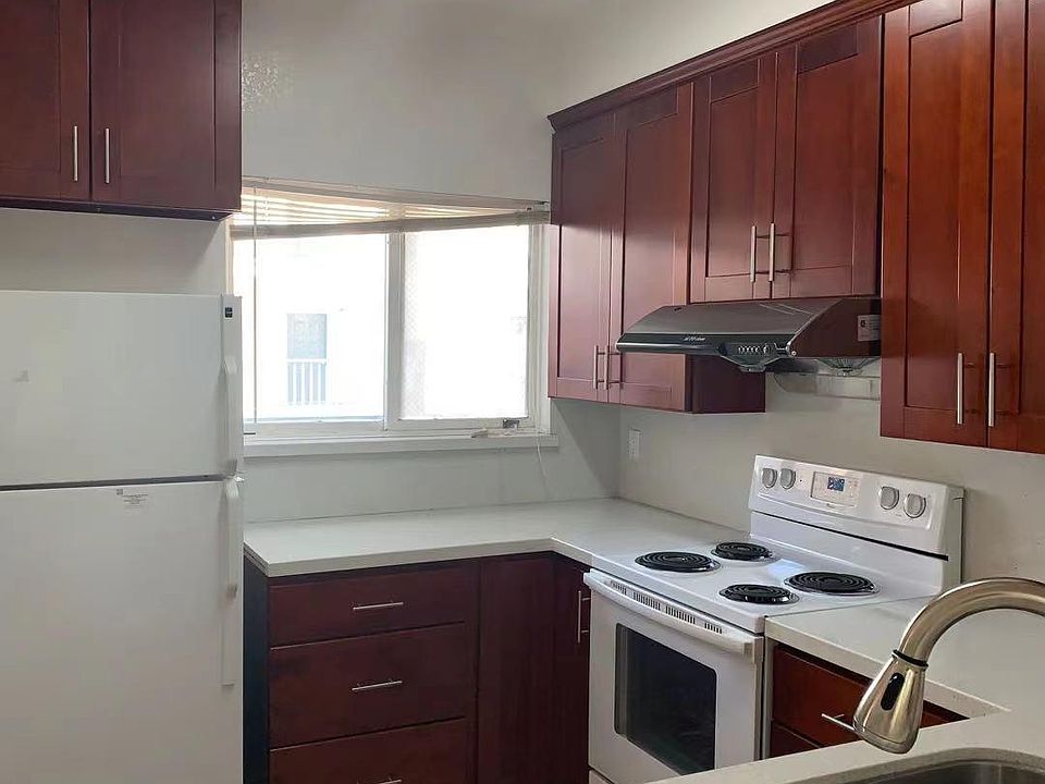 1st image of 4681 Albany Cir APT 122