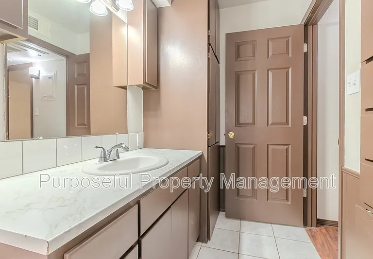 514 N Ponca Ave #2 — Photo 15