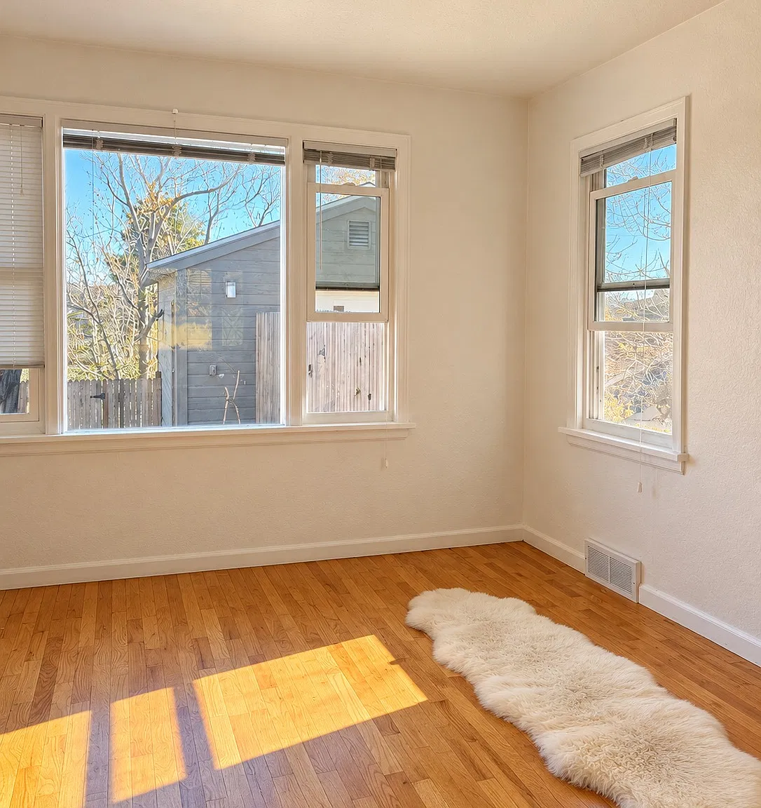 3 bed, 1280 sqft, $4,500 — Photo 4