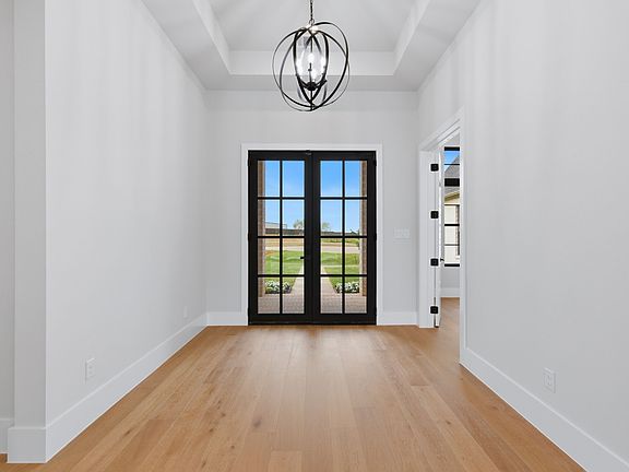 3rd image of 2608 Southbay Cir