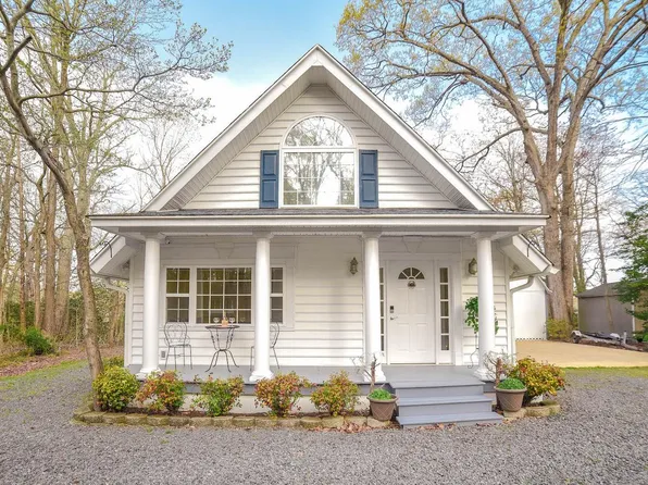 12723 Mill Creek Dr, Lusby, MD 20657