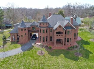 7867 Alcorn Rd, Oak Ridge, NC 27310