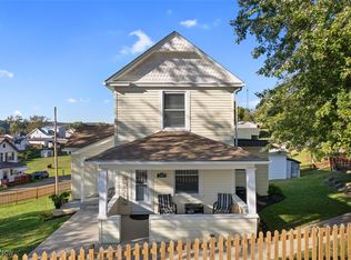 509 Pyramus Rd, Chester, WV 26034