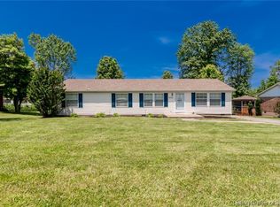 2705 Victoria Dr, Sellersburg, IN 47172