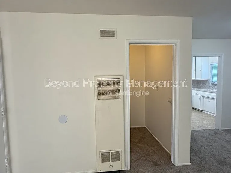 4439 Menlo Ave — Photo 19