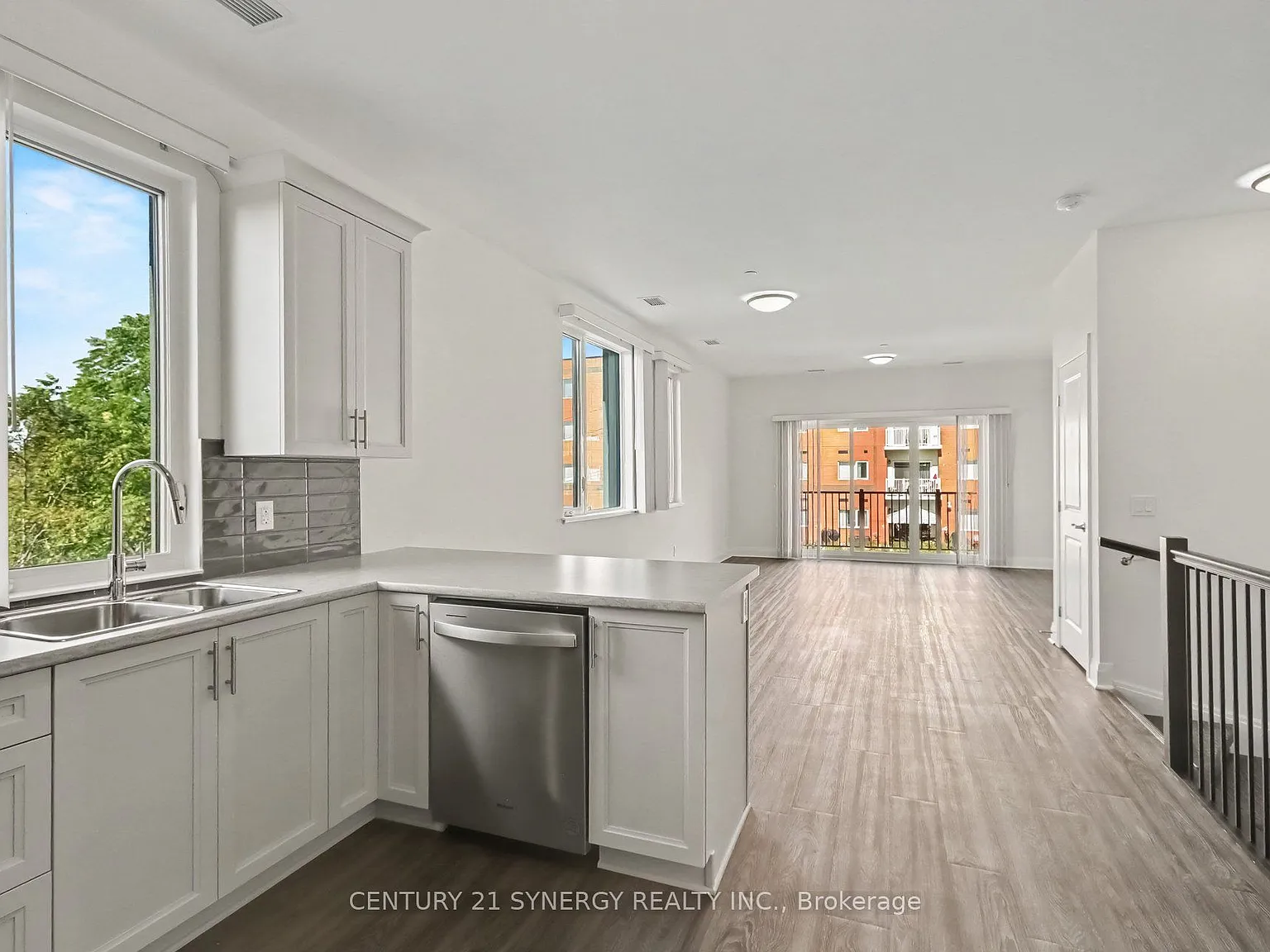 2 bed, $2,250 — Photo 3