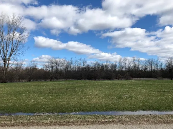 29W950 Dean Ct, Wayne, IL 60184