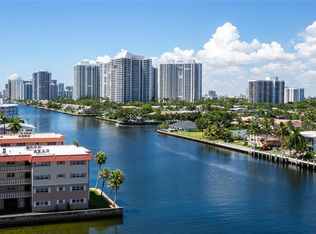 Avant Garde, Hallandale Beach, FL 33009