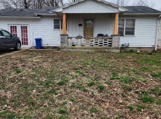 203 S Lawn St, Windsor, MO 65360