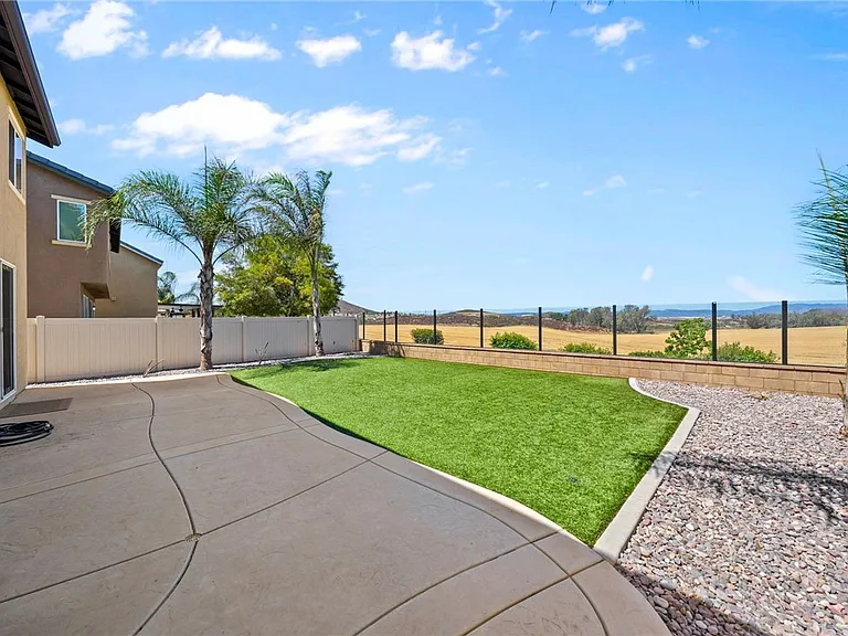 37749 Fiesta Flower St — Photo 44