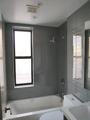 Rented by New Holland Residences | media 26