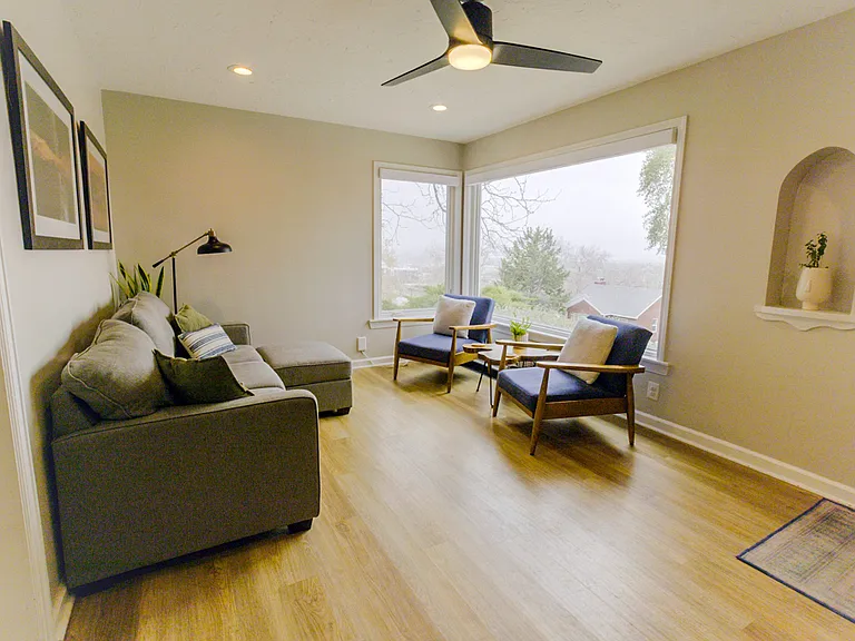 588 N Cortez St — Photo 3