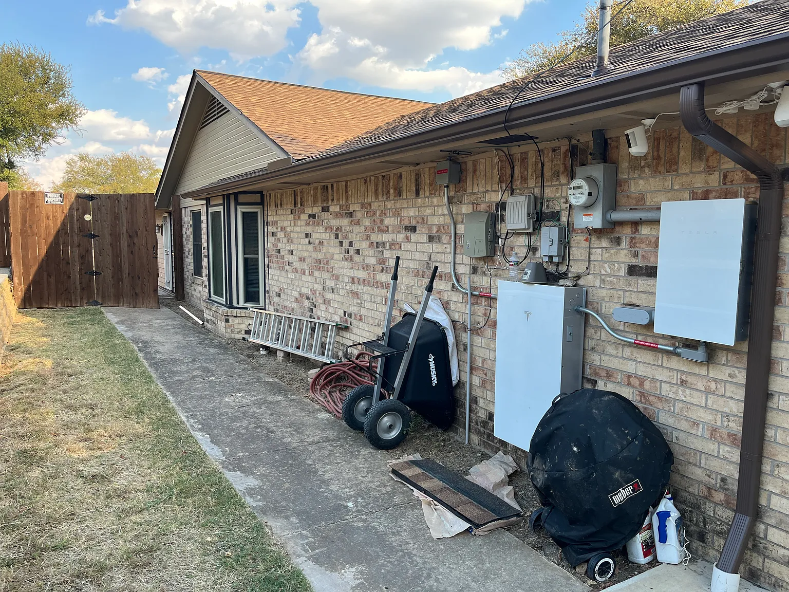 Eagle Mountain Cir, Fort Worth — Photo 2