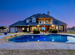 1221 Rollie Michael Ln, Fort Worth, TX 76179