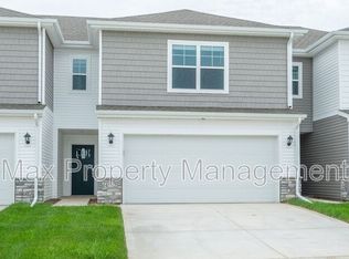 4582 SE Rockford Ave, West Des Moines, IA 50265