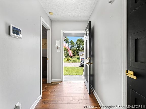 3rd image of 853 Santiato Dr