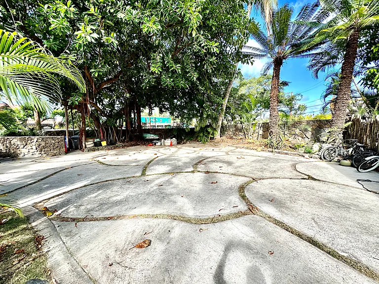 267 S Kalaheo Ave — Photo 10