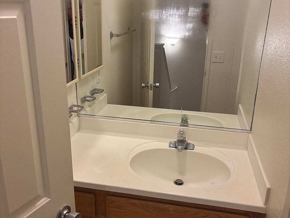 2nd image of 5588 Bennion Dr