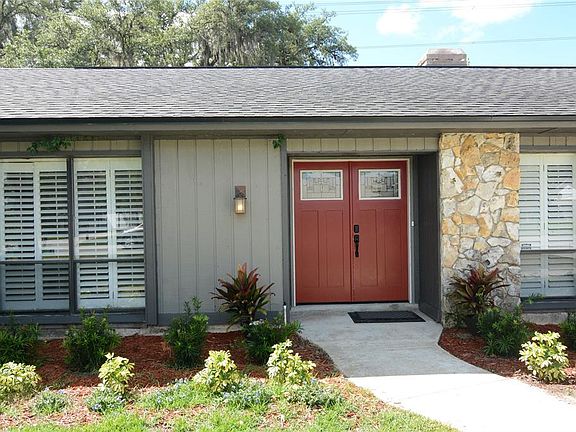 3rd image of 548 Whisper Wood Dr