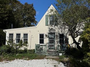 468 Main St, Cotuit, MA 02635