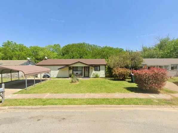 2209 N Duke Dr, Sherman, TX 75090