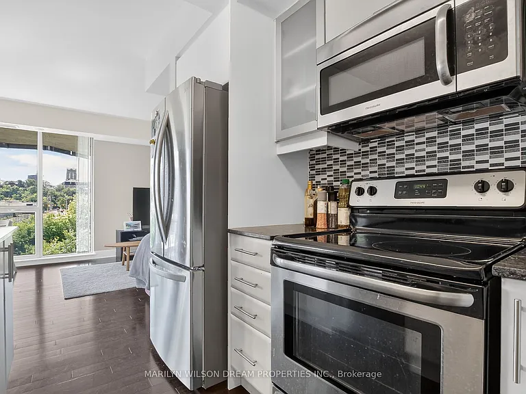 300 C Lett St #517 — Photo 10