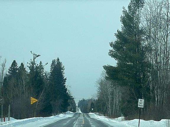 4th image of 22435 Pleasant Valley Rd