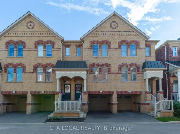 10 Porter Ave W #31, Vaughan, ON L4L 0H1