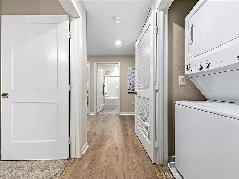 205 Bowery — Photo 13