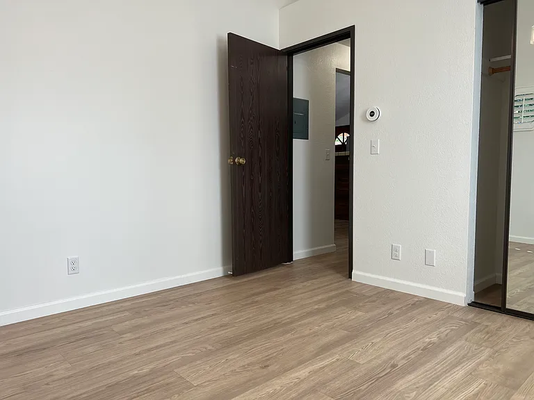 1024 Paloma Ave #1024 — Photo 14
