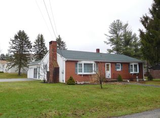 519 College St, Lewiston, ME 04240