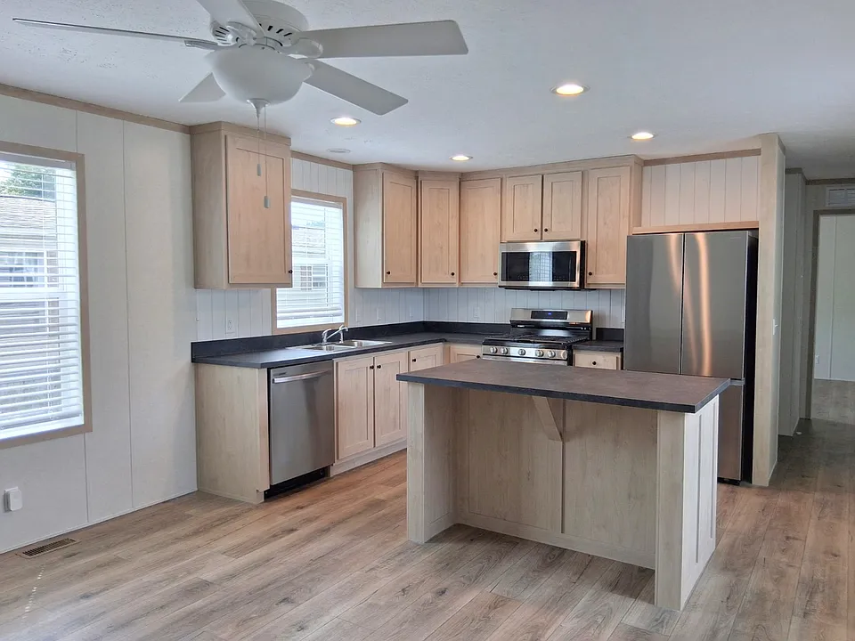 3899 Marion Williamsport Rd E #29