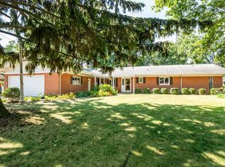 3400 W Valley View Dr, Saint Joseph, MI 49085