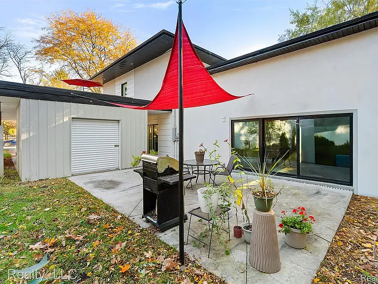 1797 Miller Ave #1 — Photo 4